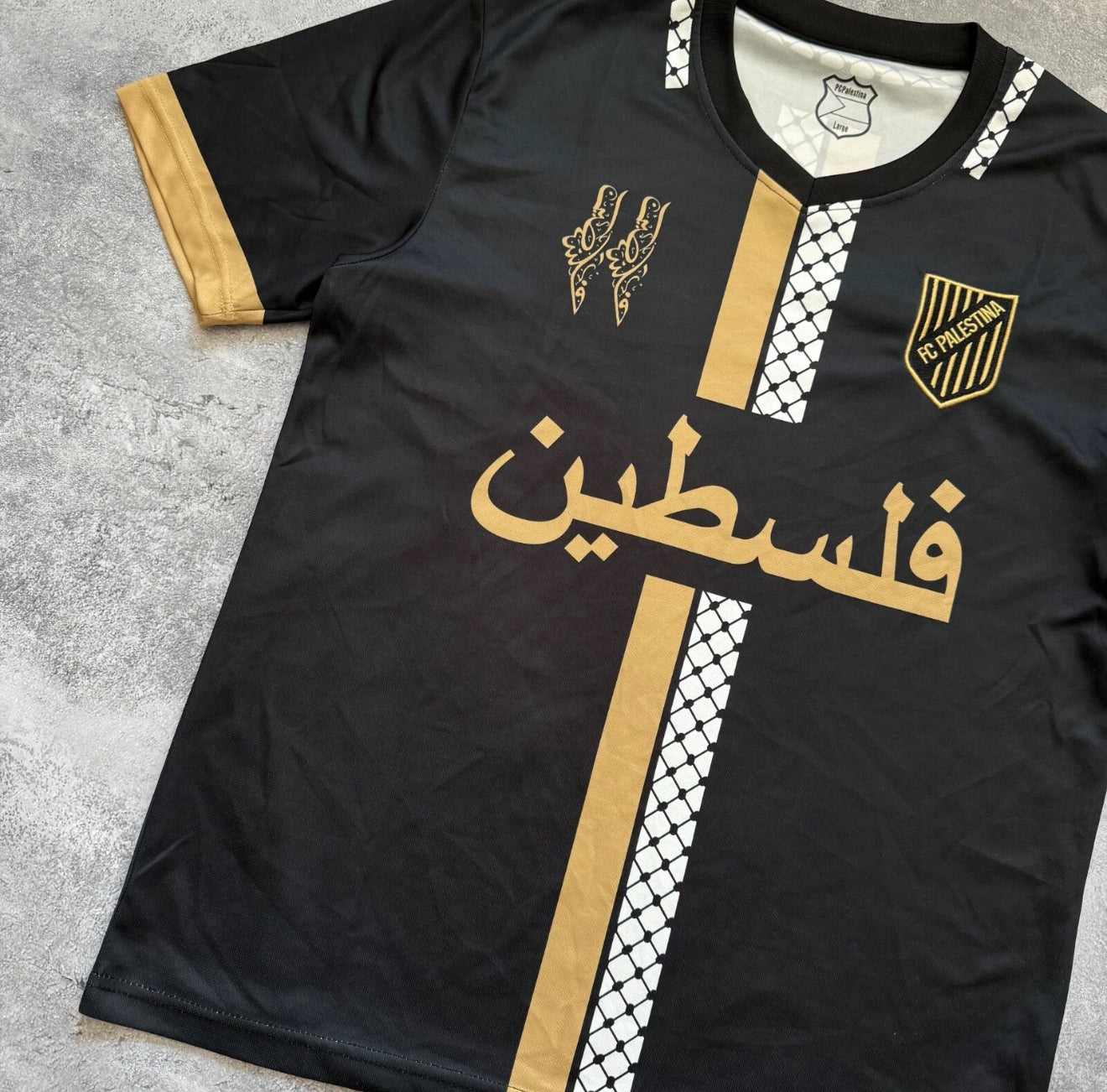 Camiseta Palestina Fc Dorada y Negra con Mapa 11